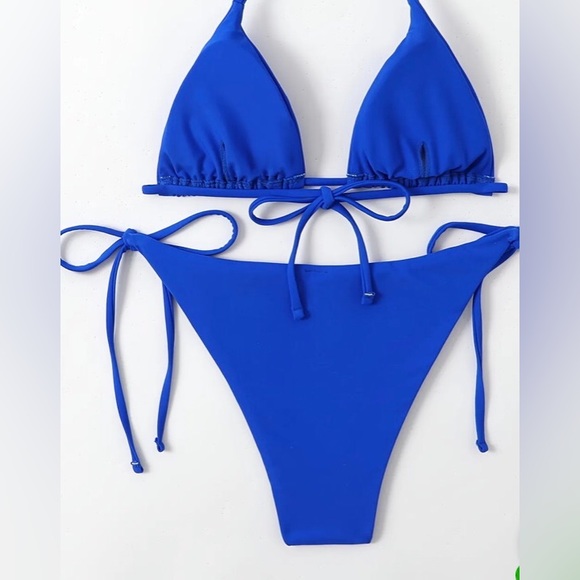 Electric blue string bikini. - Picture 2 of 4